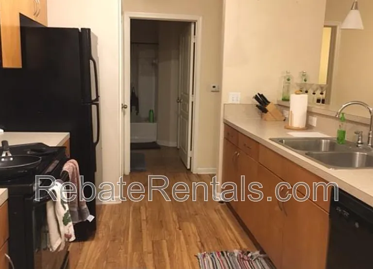 8290 Gate Pkwy #911 — Photo 9
