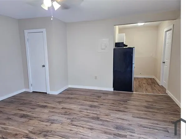 817 Cresthill Rd #2, San Antonio, TX 78220
