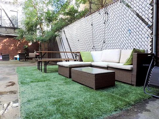 Rented by J Misrahi Realty Corp | media 33