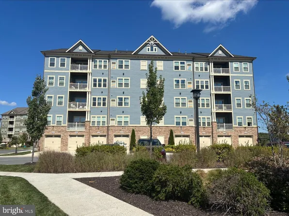 3411 Angelica Way #203, Frederick, MD 21701