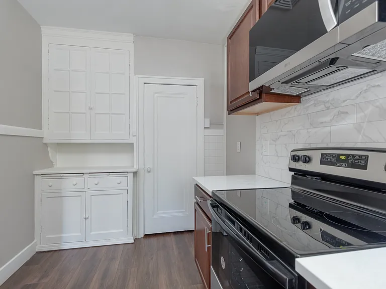 7234 Amherst Ave #2W — Photo 5