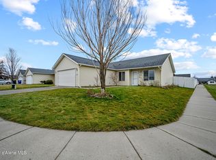 2615 E Knapp Cir, Post Falls, ID 83854