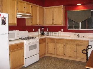 9066 Admiralty Cir, Riverside, CA 92503