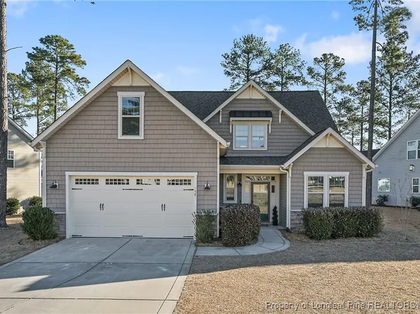 459 Timber Skip Dr, Spring Lake, NC 28390