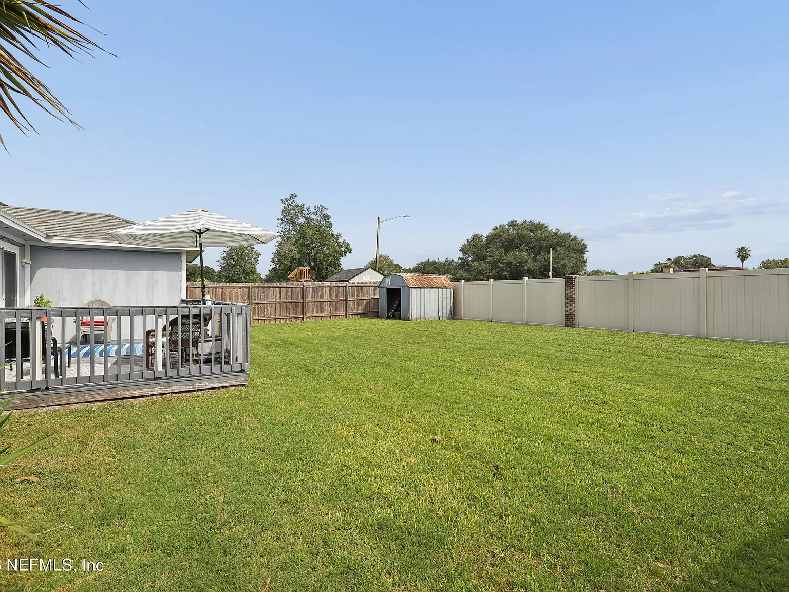 3 bed, 2.0 bath, 1317 sqft, $2,200 — Photo 4