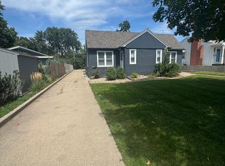 2314 W 22nd St, Sioux Falls, SD 57105