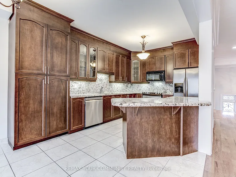 26 Yarden Dr — Photo 8