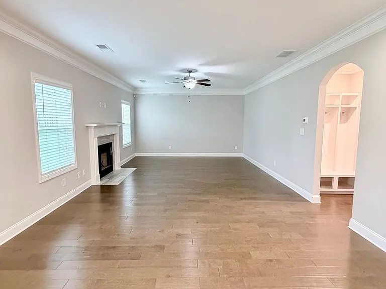 109 Taylor Leigh Ct — Photo 9