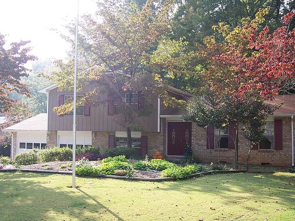 Outside, Front of House 2