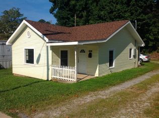 481 E Court St, Marion, NC 28752