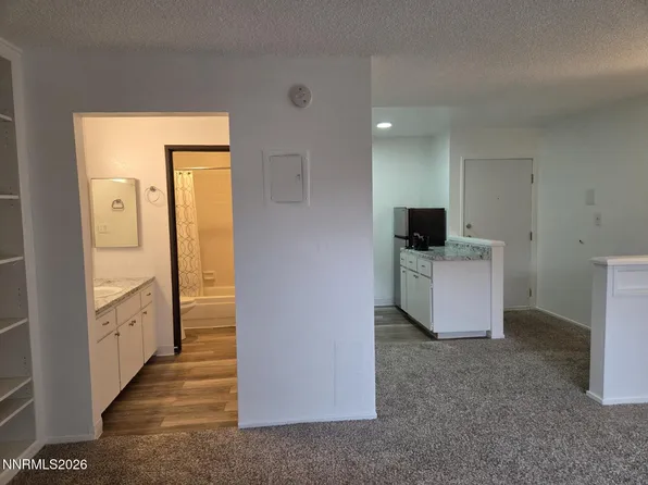 2450 Lymbery St APT 113, Reno, NV 89509
