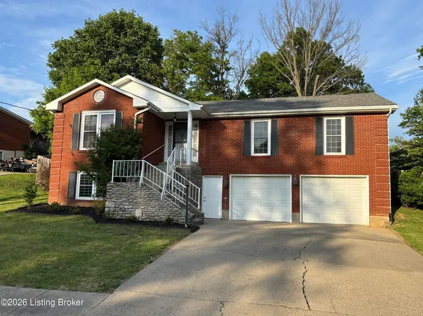 2414 High Pine Dr, Louisville, KY 40214