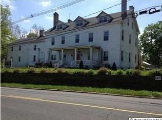 18 Kings Hwy, Middletown, NJ 07748