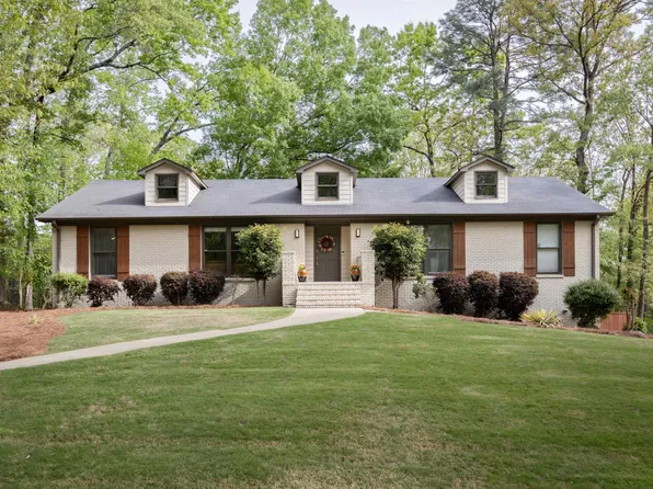 3304 Blue Bell Ln, Birmingham, AL 35242