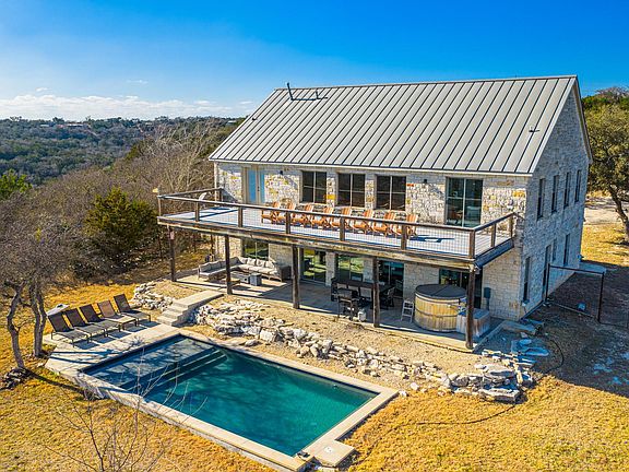 3rd image of 117 Point Rd