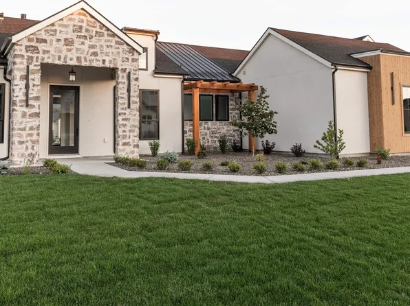 518 Century Ave, Middleton, ID 83644