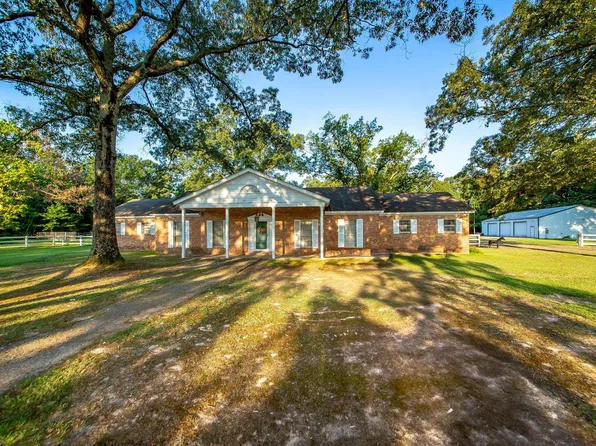 3707 Mount Carmel Rd, Bryant, AR 72022