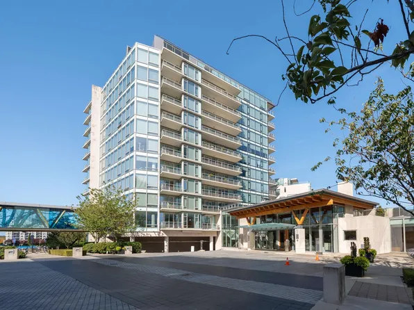 5171 Brighouse Way #402, Richmond, BC V7C 0A6