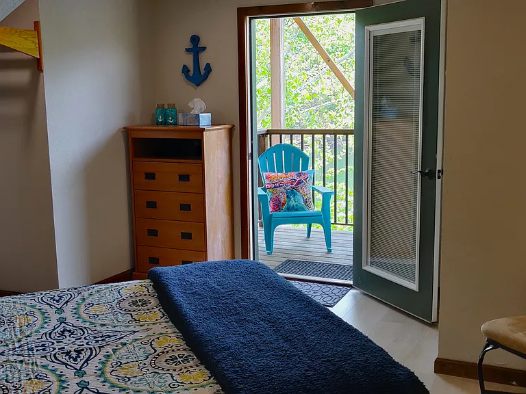 1082 Rachel Rd — Photo 8