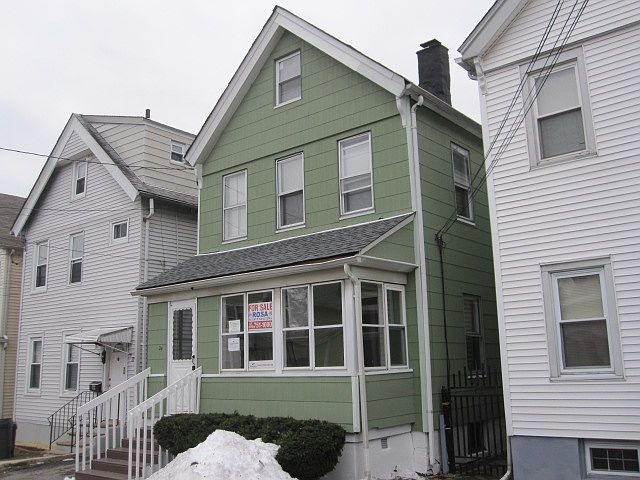2nd image of 24 Llewellyn Ave