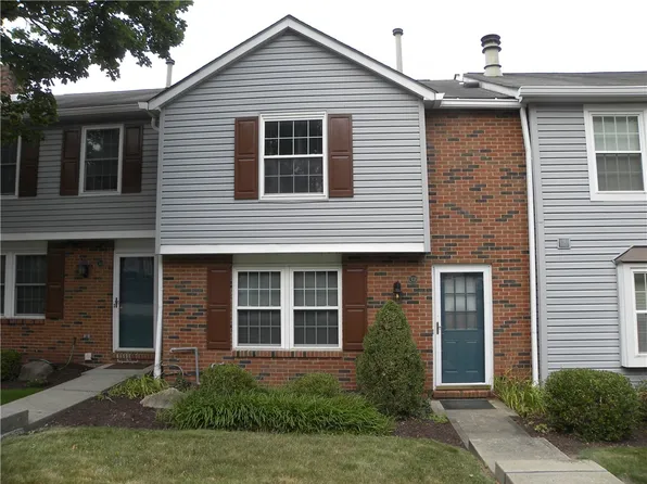308 Murrays Ln, Pittsburgh, PA 15234