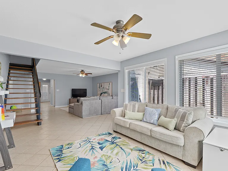 4838 Huron Dr — Photo 16