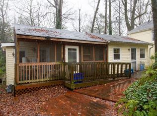 525 Clubhouse Dr, Pine Lake, GA 30072