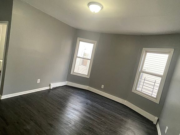 2nd image of 16 N 18th St Floor 2
