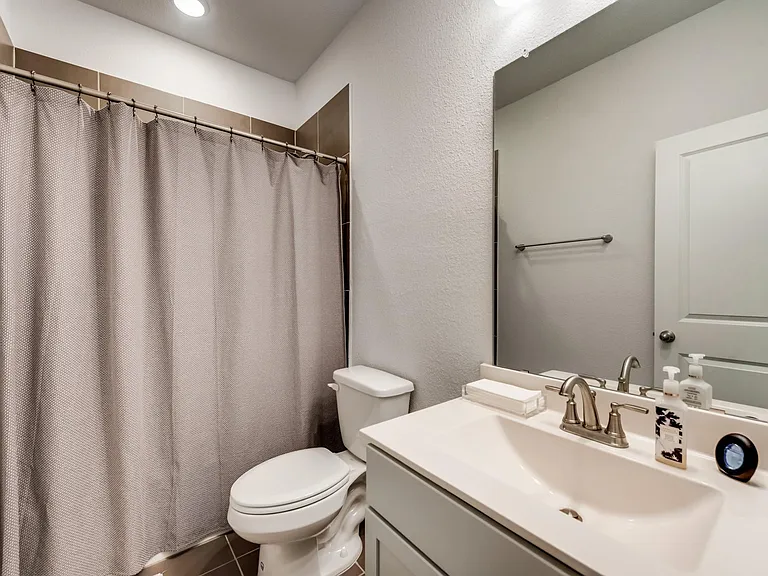 1729 Amarone Ln — Photo 31
