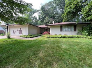 3148 Highland Dr, Stow, OH 44224
