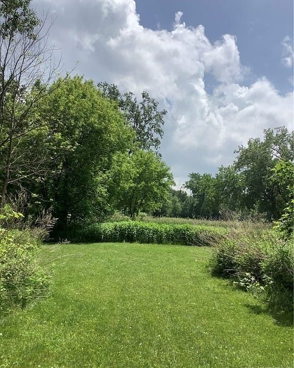 2nd image of 3258 Andrews Rd