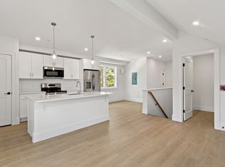 5 Bells Neck Rd #7, West Harwich, MA 02671