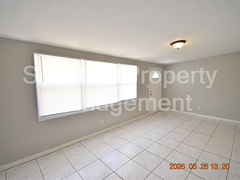 4011 W Marietta St — Photo 2
