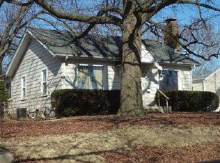 768 W Hazel Ave, Decatur, IL 62526