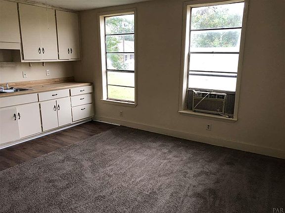3rd image of 1106 Dr Mlk Jr Dr #A