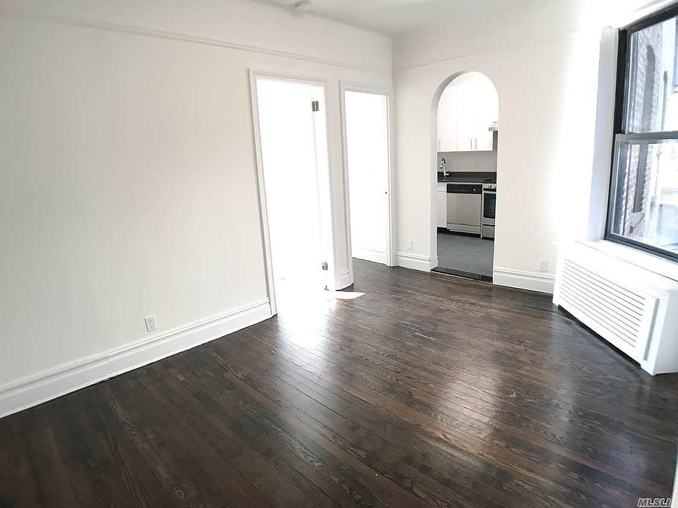 2nd image of 497 McDonald Ave