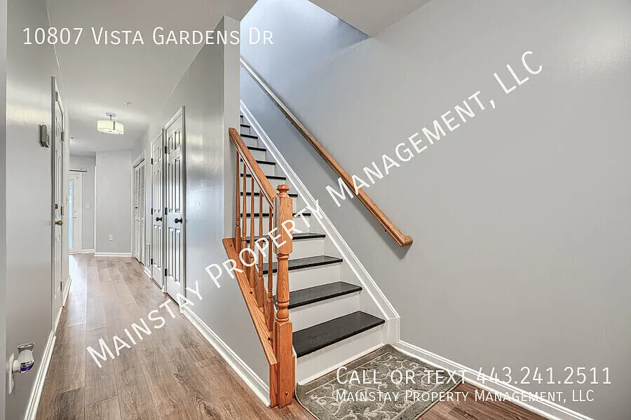 Spacious and Updated 3 Bed 2 Full 1 Half Bath Townhome in Bowie! — Photo 3