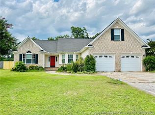 171 Club Forge Ln, Raeford, NC 28376