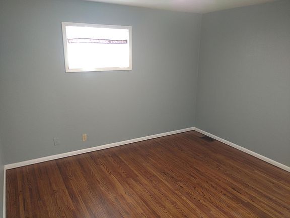 5th image of 315 6th St S