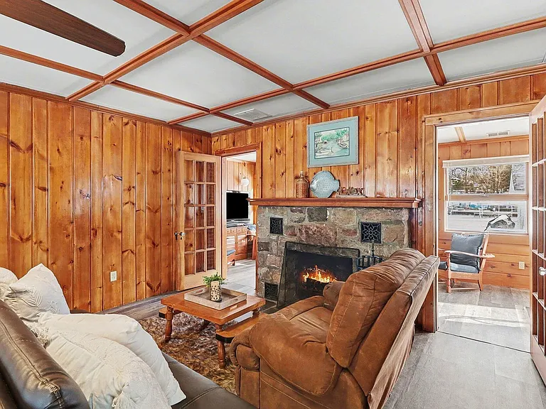 11637 Algonquin Dr — Photo 15