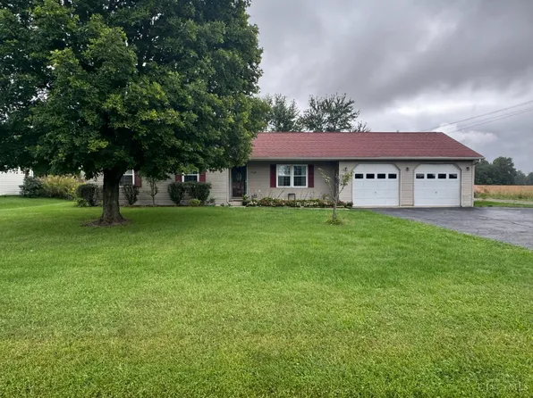 7319 Fairground Rd, Blanchester, OH 45107