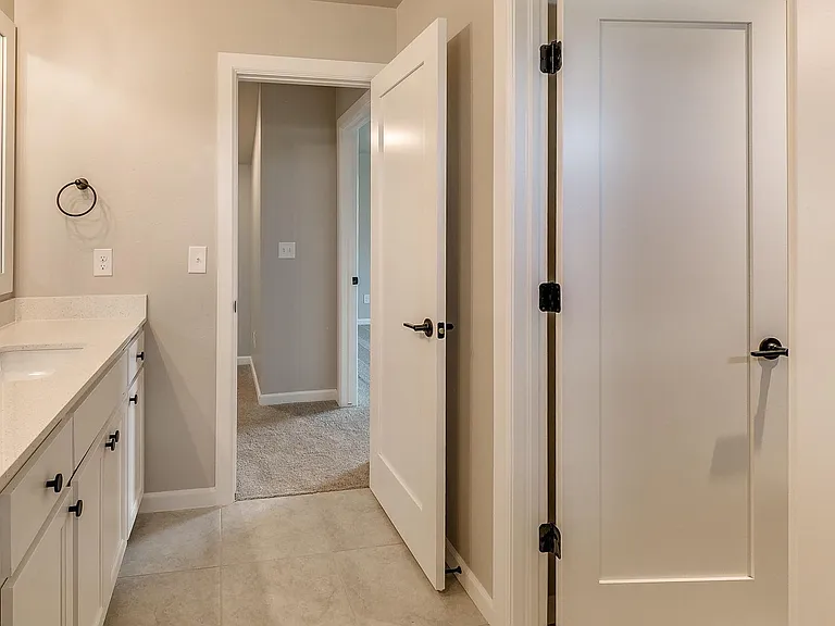 14512 Chambery Ct — Photo 12