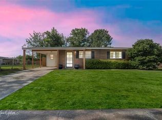 1203 Gladiolus St, Bossier City, LA 71112