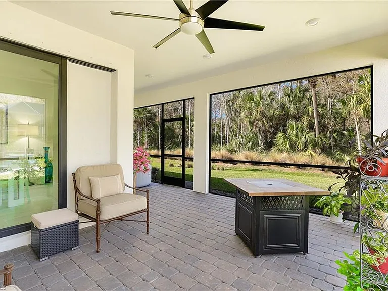 10439 Ventana Ln — Photo 22