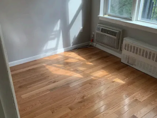 235 East 27th Street image 1 of 5