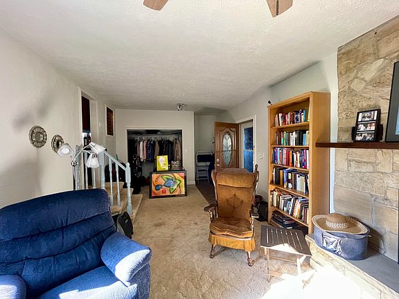 2nd image of 1301 Young St