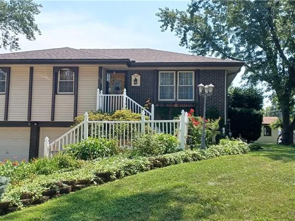 407 NE 113th St, Kansas City, MO 64155
