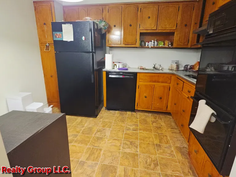 242 92nd St #2 — Photo 9