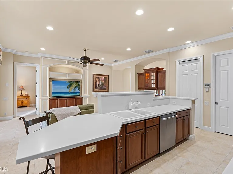 12531 Villagio Way — Photo 18