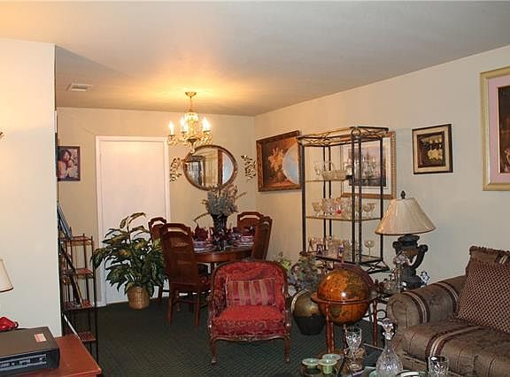 3rd image of 1822 Norfolk Ave